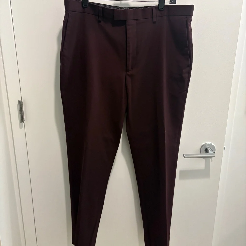 Men’s Banana Republic Extra Slim Fit 35 x 30 Plum Dress pants